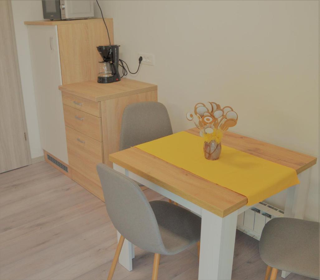 Apartma Vila Zigmund 체르크니차 외부 사진